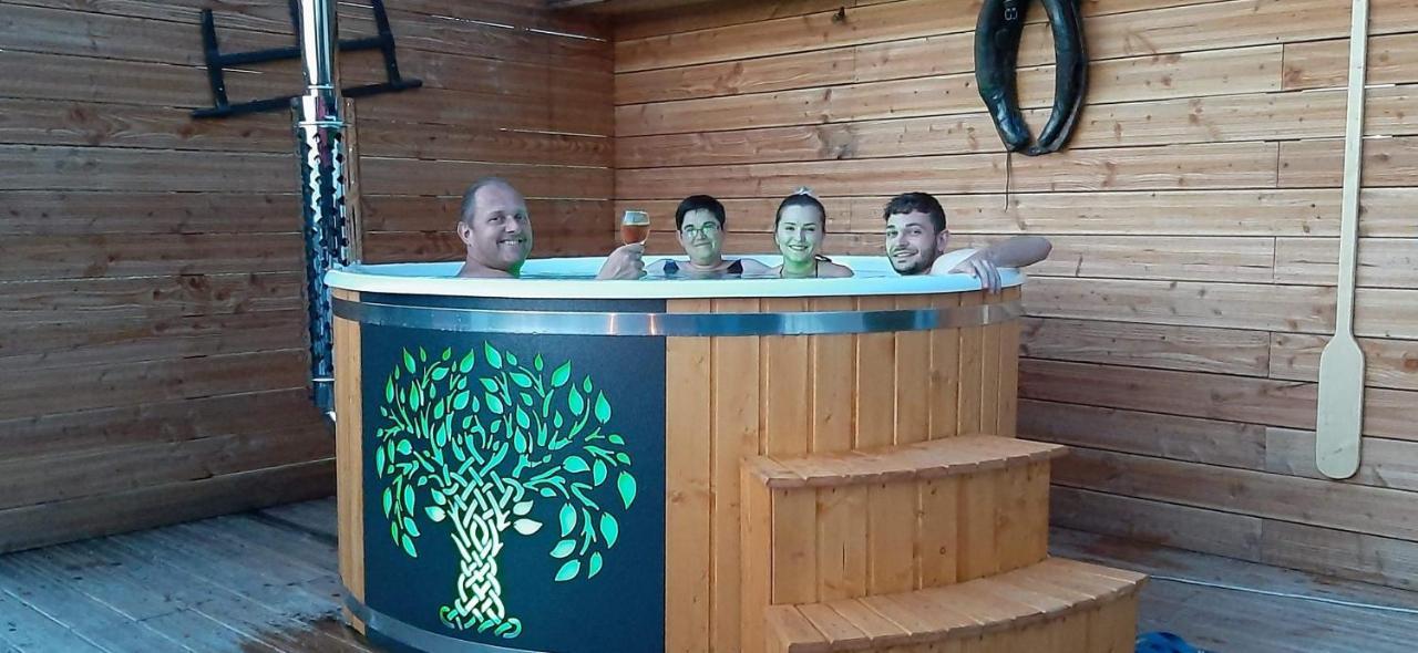 Au Chalet Bain Nordique Neuf Independant Calme Assure Haselbourg المظهر الخارجي الصورة